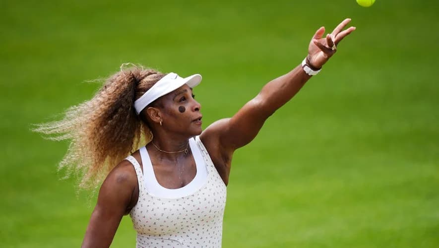 WIMBLEDON 2026 : SERENA EST DE RETOUR. LE GAZON N’A JAMAIS ÉTÉ AUSSI ÉLECTRIQUE.